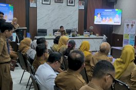 Buka Pelatihan Service Excellent, Tasming Hamid Minta Pelayanan RSUD Lebih Humanis