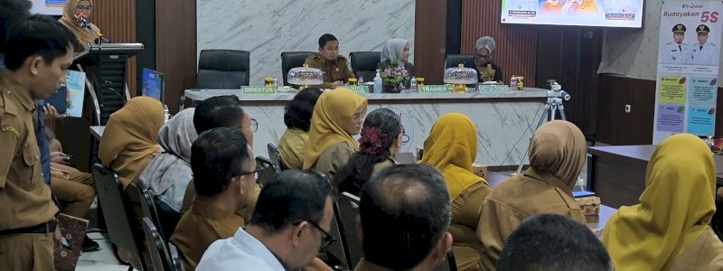 Buka Pelatihan Service Excellent, Tasming Hamid Minta Pelayanan RSUD Lebih Humanis