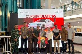 Achmad Muhammad Bawa Pulang BYD Seal Performance dari Pengundian Shop & Greet Kalla Property