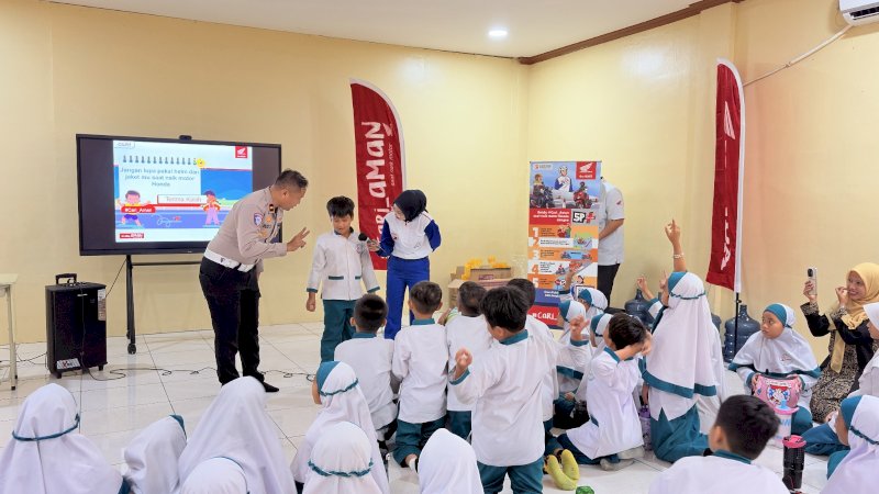 PT Astra Honda Motor (AHM) bersama jaringan Main Dealer sepeda motor Honda dan Kepolisian Republik Indonesia menggelar program edukasi keselamatan berlalu lintas bagi 2.173 anak usia 5 hingga 9 tahun di berbagai wilayah Indonesia pada 21&ndash;24 Juli 2026.