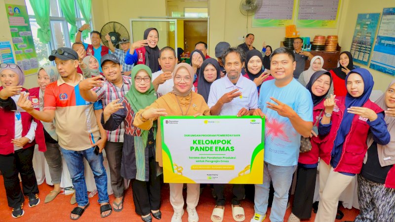 PT Pegadaian Kantor Wilayah VI SulSelBarRa Maluku resmi meluncurkan Program PANDE EMAS (Pemberdayaan Kelompok PANDE EMAS) sebagai langkah strategis dalam mengakselerasi kapasitas dan kemandirian ekonomi masyarakat.