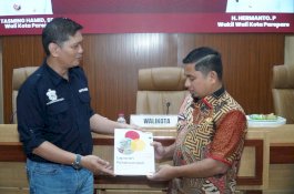 44 Hari Mengabdi di Parepare, Tasming Hamid Puji Kontribusi Mahasiswa KKN Unhas