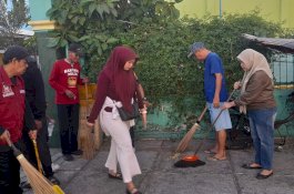 Warga Kecamatan Panakkukang Gotong Royong Bersih-Bersih Rumah Ibadah & Lingkungan