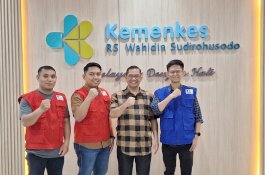 RSUP Dr. Wahidin Sudirohusodo Kirim  Tim Tanggap Darurat Medis ke NTT