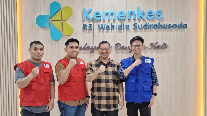 Misi Kemanusiaan, RSUP Dr. Wahidin Sudirohusodo Kirim  Tim Tanggap Darurat Medis ke NTT