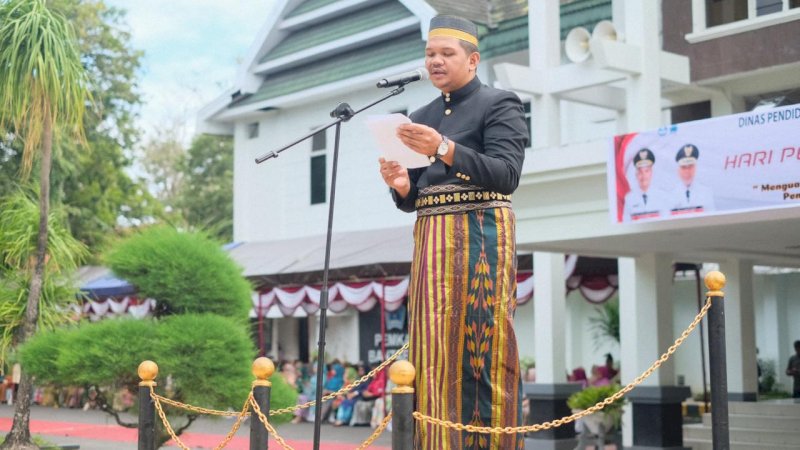 Bupati Bantaeng Hadiri Upacara Hardiknas 2026, Tegaskan Komitmen Pendidikan Bermutu
