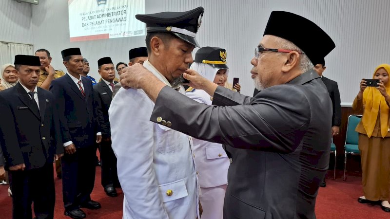 Wabup Bantaeng Lantik 21 Pejabat Administrator dan Pejabat Pengawas