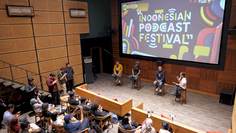 Close The Door (CTD) berkolaborasi dengan Double Group resmi mengumumkan penyelenggaraan Indonesian Podcast Festival (IPF) 2026, festival podcast live berskala nasional pertama di Indonesia.