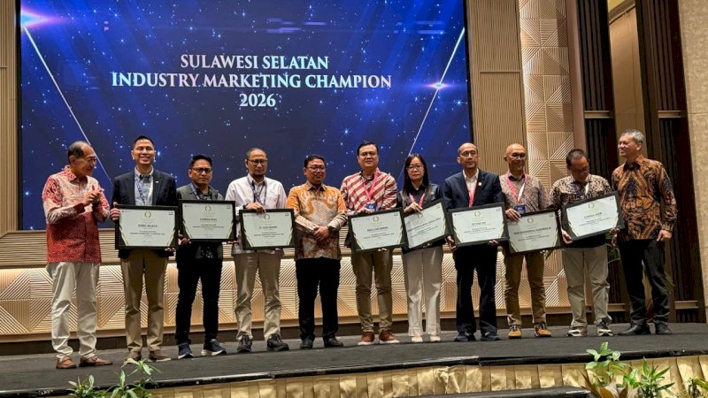 Ajang tahunan Makassar Marketing Festival 2026 menjadi panggung apresiasi bagi para pemimpin industri di Sulawesi Selatan