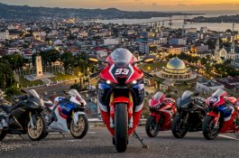 Unjuk Ketangguhan Motor Sport Total Control, Honda CBR Jajahi Jalanan Kota Ambon