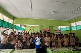 Kampanye #Cari_Aman di Sekolah, Asmo Sulsel Edukasi Pelajar SMKN 3 Takalar Pentingnya Safety Riding