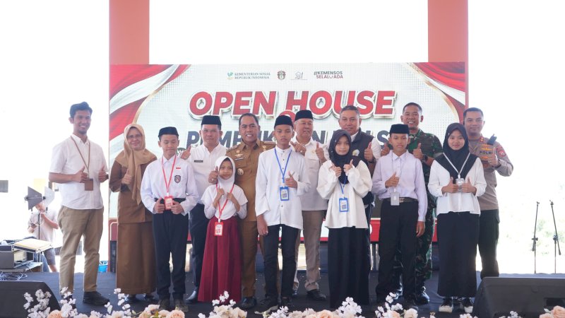 Bupati Wajo Buka Open House dan MPLS SRT 19 Wajo, Dorong Generasi Berkarakter dan Mandiri
