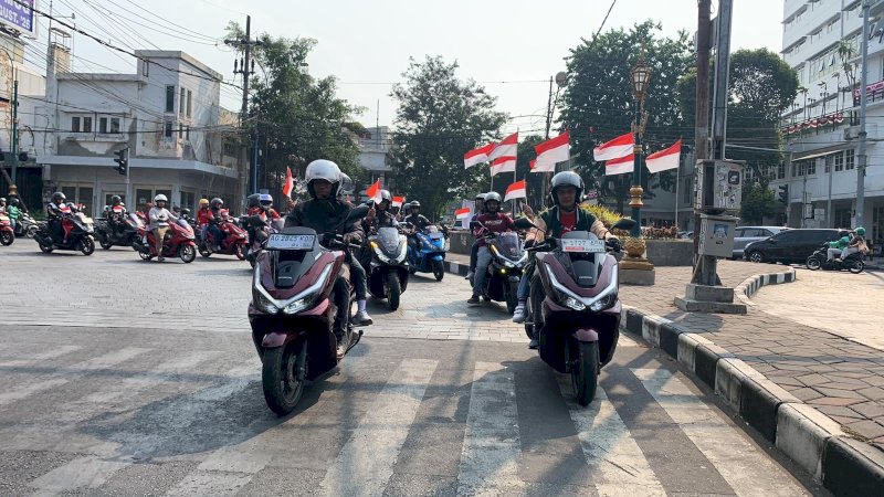 Mempererat Hubungan Lintas Generasi, 1.960 Bikers Honda PCX Sukses Gelar Convoy Merdeka 2026