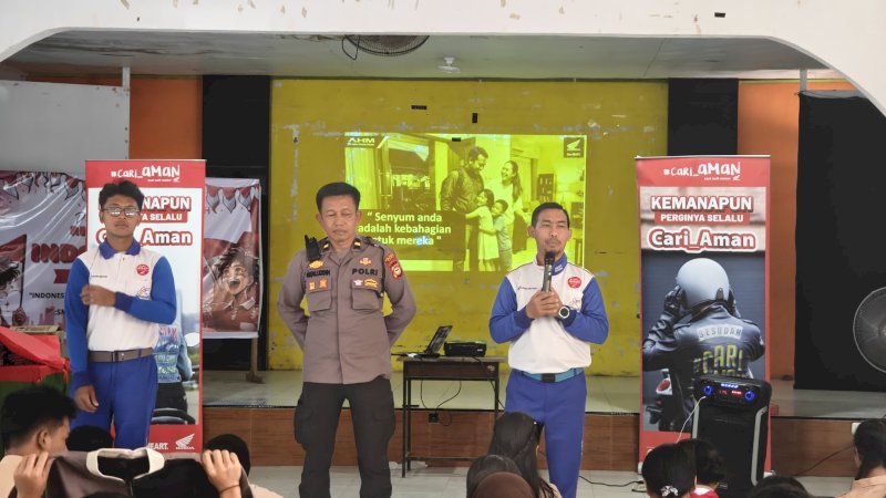 Asmo sulsel Berkolaborasi dengan Polsek Somba Opu, main dealer sepeda motor Honda ini menggelar sosialisasi safety riding di SMA Hasanuddin Gowa pada Jumat (14/8/2026).