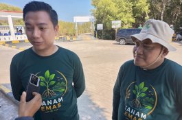 Hijaukan Pesisir Makassar, Pegadaian Syariah Gulirkan Program Tanam 1.000 Mangrove