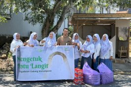 Serentak di 71 Cabang, Pegadaian Ketuk Pintu Langit Salurkan Bantuan untuk Masyarakat