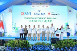Gencarkan Inklusi Keuangan Nasional, OJK Penganugerahan KEJAR Award dan Financial Literacy Award 2026