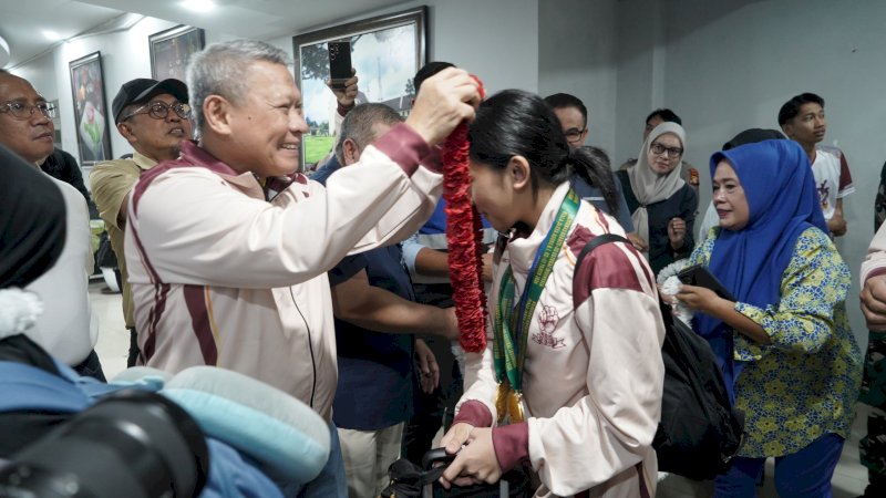 Kajati Sulsel Jemput Kontingen Karate-Do Gojukai di Pelabuhan Soekarno-Hatta