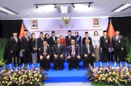 Jalankan Mandat UU P2SK, OJK Lantik Pejabat Baru Pengawas Bursa Mineral dan Komoditas Strategis