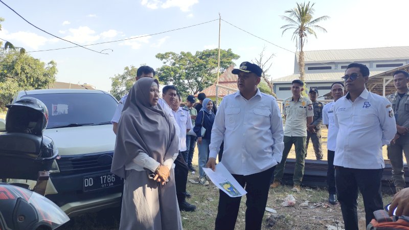Wali Kota Makassar, Munafri Arifuddin saat berkunjung ke RPH Tamangapa Antang. (Dok Rakyatku)