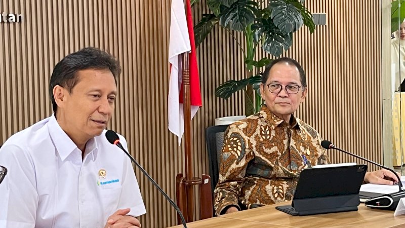 Otoritas Jasa Keuangan (OJK) berkolaborasi dengan Kementerian Kesehatan Republik Indonesia (Kemenkes) resmi memperkuat ekosistem asuransi kesehatan nasional melalui pembentukan Task Force Penguatan Ekosistem Asuransi Kesehatan via Koordinasi Antar Penyelenggara Jaminan (KAPJ)