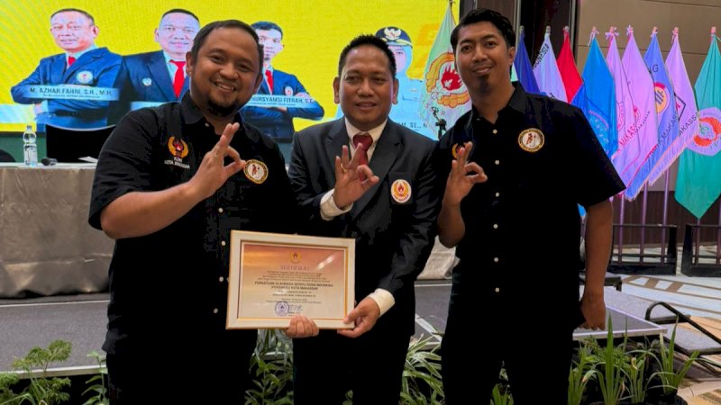 Pengukuhan sekaligus penyerahan Sertifikat Keanggotaan Tetap KONI Kota Makassar kepada kepengurusan PORSEROSI Kota Makassar tersebut berlangsung dalam rangkaian Rapat Kerja KONI Kota Makassar di Novotel Grand Shayla Makassar, Sabtu (29/8/2026)