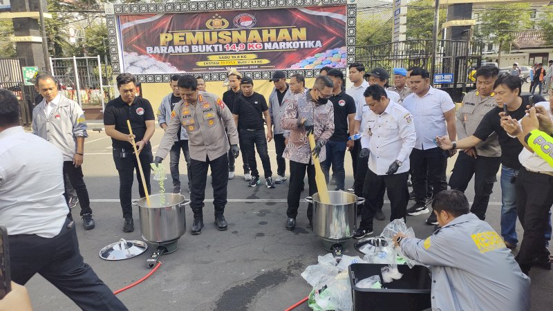 Pemusnahan barang bukti. (Dok Rakyatku)