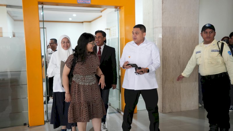 Appi Perkenalkan Makassar Creative Hub ke 5000 Maba Bosowa