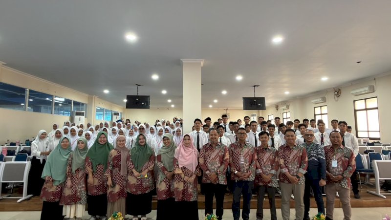 Fakultas Hukum Universitas Muhammadiyah (Unismuh) Makassar menggelar kegiatan Ta&rsquo;aruf Mahasiswa Baru Tahun Akademik 2026/2027 di Aula Kedokteran, Lantai 2 Balai Sidang Muktamar Ke-47, Rabu (16/9/2026)