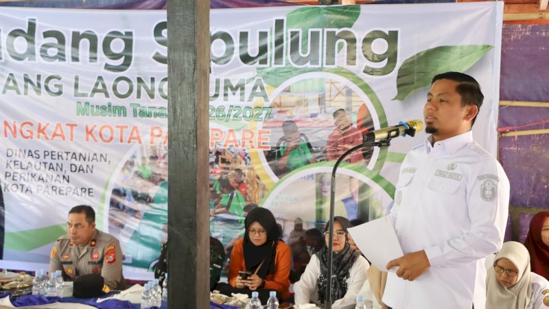 Tudang Laongruma di Bacukiki, Tasming Hamid Tekankan Pentingnya Musyawarah Petani