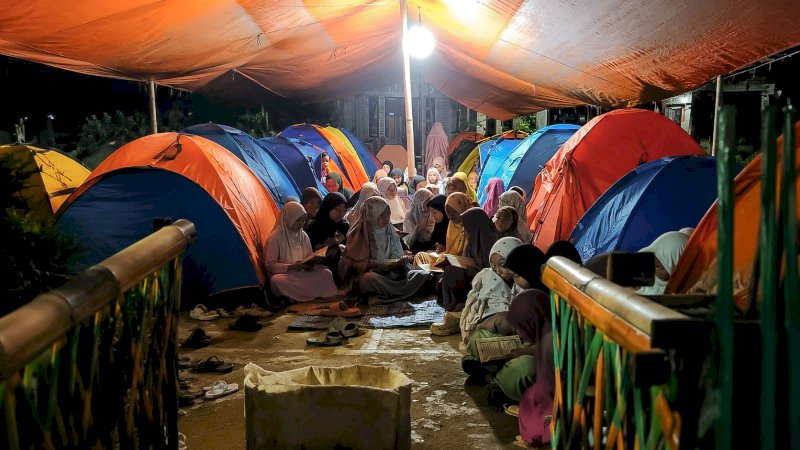 LSuasana Tahfidz Camp yang dilaksanakan tim Desa Bangkit Sejahtera (DBS) LAZ Hadji Kalla di Desa Mundan, Kecamatan Anggeraja, Kabupaten Enrekang, beberapa waktu lalu.