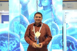 Appi Antar Makassar Raih Predikat Kota TP2DD Terbaik 2026
