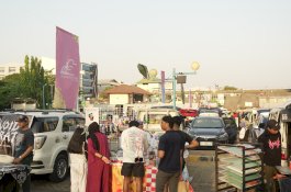 Eksplorasi Ruang Publik, Mal Ratu Indah Ubah Area Parkir Jadi Festival 'Artcade' Jelang HUT ke-26