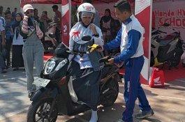 Cobain Fitur Unggulan Honda, Ratusan Siswa Nikmati Sesi Riding Test di Honda Hype School