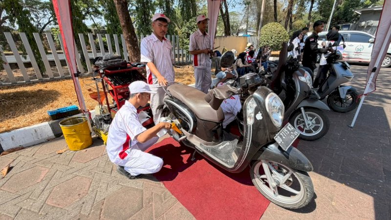 Astra Motor Sulawesi Selatan (Asmo Sulsel) menghadirkan solusi purna jual yang sangat praktis dalam gelaran Honda Experience Day di Kawasan Industri Makassar (KIMA) pada Kamis, 24 September 2026