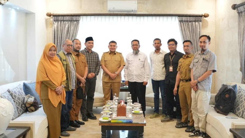 Sampah Organik Diolah Jadi Maggot untuk Pakan Ayam Alope di Makassar