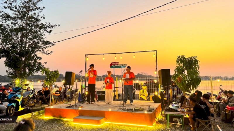 Asmo Sulsel menghadirkan serangkaian fasilitas dan aktivitas hiburan menarik yang dirancang untuk memberikan impresi positif bagi siapa saja yang hadir di lokasi.