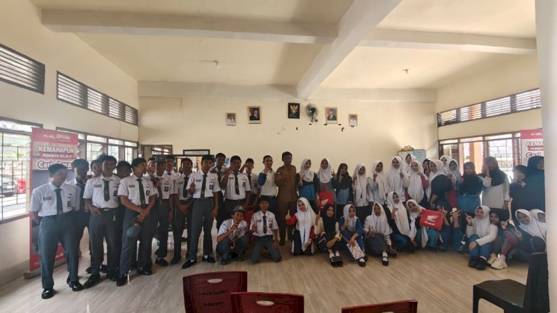 Astra Motor Sulawesi Selatan (Asmo Sulsel) selaku main dealer sepeda motor Honda untuk wilayah Sulawesi Selatan, Sulawesi Barat, Sulawesi Tenggara, dan Ambon terus mengintensifkan gerakan keselamatan berkendara melalui kampanye ikonik #Cari_Aman