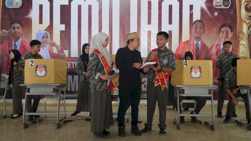 Antusiasme Pilketos Buktikan Generasi Muda Melek Demokrasi