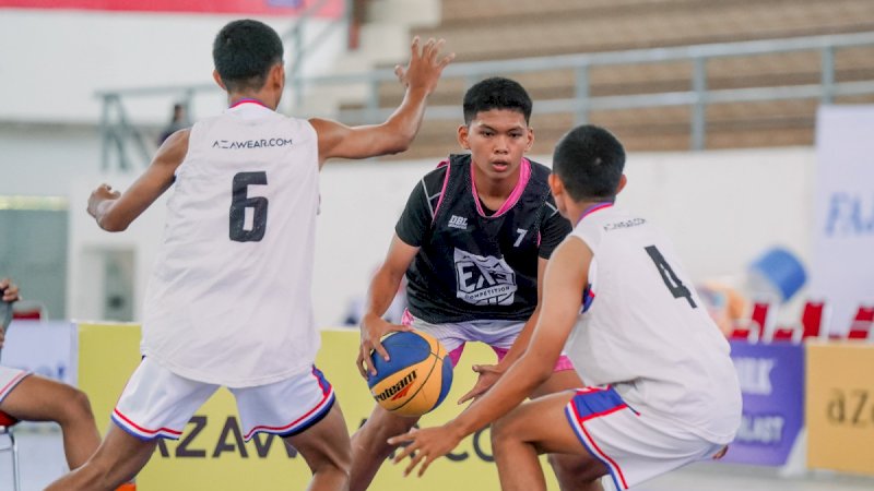 pertandingan antara SMAN 1 Pinrang versus SMAN 1 Malili di AZA 3X3 Competition South Sulawesi musim lalu