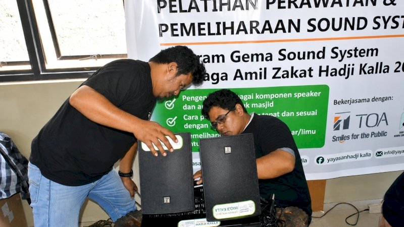 Tim Islamic Care LAZ Hadji Kalla menggelar pelatihan pemasangan dan maintenance sound system di Masjid Ridhatul Jannah, Jalan Metro Tanjung Bunga, Lorong 300, Kecamatan Tamalate, Kota Makassar, beberapa waktu lalu.