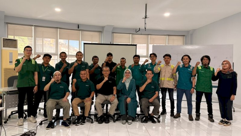 Program pelatihan intensif ini diikuti oleh 12 teknisi senior yang mewakili berbagai cabang Kalla Transport & Logistics di Indonesia