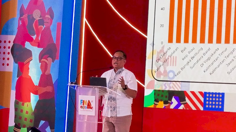Kepala OJK Sulselbar, Moh. Muchlasin, mengungkapkan bahwa hingga Triwulan II-2026, total penyaluran dana melalui berbagai program dan ekosistem keuangan syariah di Sulawesi Selatan telah mencapai Rp2,39 triliun