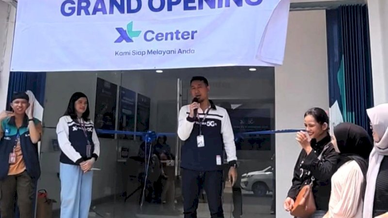 PT XLSMART Telecom Sejahtera Tbk (XLSMART)resmi membuka tiga titik layanan XL Center baru yang berlokasi di Jipang Raya, Gunung Latimojong, dan Goa Ria, Kota Makassar.