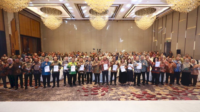 Memperluas pembiayaan UMKM bukanlah tujuan akhir. Tujuan yang sesungguhnya adalah menciptakan UMKM yang lebih produktif, lebih berdaya saing, lebih tangguh menghadapi perubahan, serta mampu memberikan kontribusi yang semakin besar terhadap penciptaan lapangan kerja dan pertumbuhan ekonomi nasional