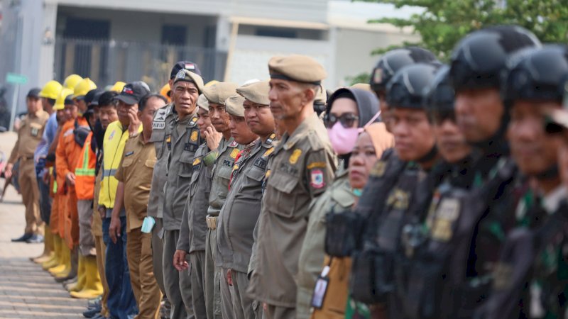 Pemkot Makassar Fasilitasi Truk Angkut Ternak Babi di Panaikang