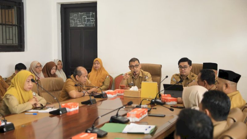 Sekda Makassar Zulkifly Soroti Penyerapan Anggaran Belanja Operasional dan Rutin Kelurahan