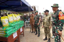 Bersama Danrem dan Dandim, Wakil Bupati Gowa Resmi Buka TMMD ke-130 di Bontonompo
