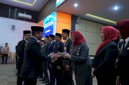 Lantik 18 Pejabat Eselon II, Tasming Hamid Tegaskan Jabatan Bukan Sekadar Posisi