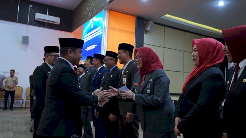 Lantik 18 Pejabat Eselon II, Tasming Hamid Tegaskan Jabatan Bukan Sekadar Posisi